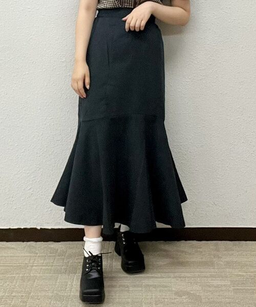 ems excite(エムズエキサイト)の「ピーチマーメイドSK(スカート・レディース・ブラック/イエロー/オレンジ/グリーン/ナチュラル・FREE)」の22枚目の写真