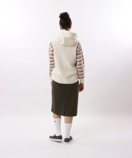 Champion（チャンピオン）の「【Champion/チャンピオン】レディース ジップフーデッドベスト（ベスト・レディース・オフホワイト/ブラック/ブラウン・LARGE/MEDIUM）」の9枚目の写真