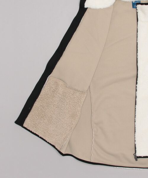 Champion(チャンピオン)の「【Champion/チャンピオン】メンズ スポーツ ベスト(ベスト・メンズ・オリーブ/ブラック/ベージュ/オフホワイト・X-LARGE/LARGE/MEDIUM)」の5枚目の写真