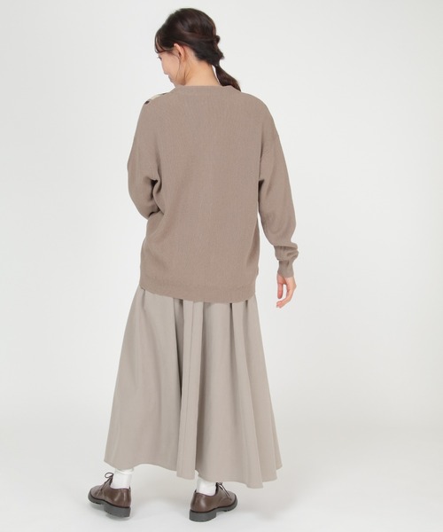 LBC（エルビーシー）の「配色ラインVネックカーディガン（カーディガン/ボレロ・レディース・ネイビー/ベージュ・M）」の18枚目の写真