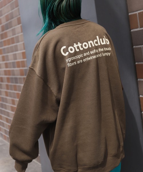 ZIP FIVE(ジップファイブ)の「【ZIP FIVE】 肉厚 プリント デザイン オーバーサイズ 裏起毛 長袖 スウェット トレーナー(スウェット・レディース・ホワイト系その他2/ホワイト系/ダークグリーン系1/グレー系1/杢グレー/ブルー系1/ネイビー系1/オレンジ/ブラック系1/グリーン系/カーキ/レッド系1/パープル系/ホワイト系その他/ダークグリーン/ブルー/イエロー系1/ブルー系その他2/オレンジ系1/ホワイト/ブラウン系1/グレー系/ブラウン系/レッド系/ブルー系その他/パープル/アイボリー系1/ブラック系/カーキ系1/ベージュ系/ブラック/パープル系1/グレー系その他2/ネイビー系/ネイビー/イエロー系/ベージュ/グレー系その他/グリーン系1/オートミール/ロイヤルブルー/オレンジ系/イエロー/ブルー系/ブラウン/ダークグリーン系/アイボリー系/グリーン/カーキ系/アイボリー/ベージュ系1/チャコール/ホワイト系1/レッド・LARGE/MEDIUM/X-LARGE)」の17枚目の写真