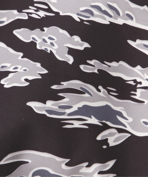 schott（ショット）の「Schott／ショット/CLASSIC 2-TONE DOWN JACKET/クラシック　ダウンジャケット（ダウンジャケット/コート・メンズ・マスタード/その他/ブラック/グリーン・L/S/XL/2XL/M/F）」の17枚目の写真