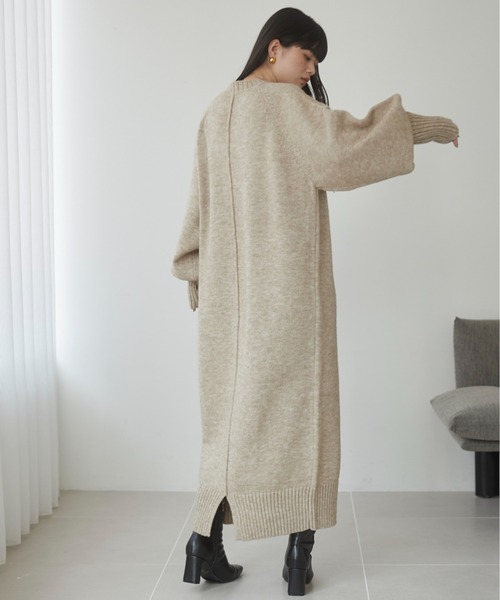 ANGIE（アンジー）の「フィンガーホール マキシニットワンピース（ワンピース・レディース・アイボリー/ベージュ/杢グレー/ブラック/キナリ・FREE）」の11枚目の写真