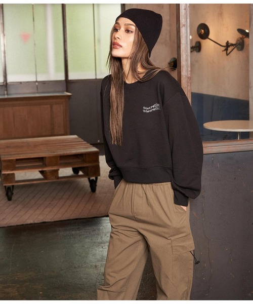 ANAP（アナップ）の「ポイントウェーブ刺繍裏毛プルオーバー（スウェット・レディース・ライトグレー/ブラック/ブラウン・FREE）」の5枚目の写真