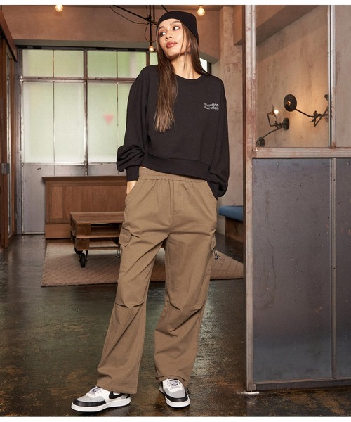 ANAP（アナップ）の「ポイントウェーブ刺繍裏毛プルオーバー（スウェット・レディース・ライトグレー/ブラック/ブラウン・FREE）」の7枚目の写真