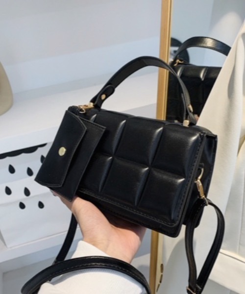 Burner(バーナー)の「【OKUOKU 0909】スクエアショルダーバッグ oku-bag-671178161505-126(ショルダーバッグ・レディース・C/E/B/D・FREE)」の1枚目の写真