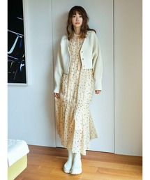 【emmi atelier】プリントティアードワンピース