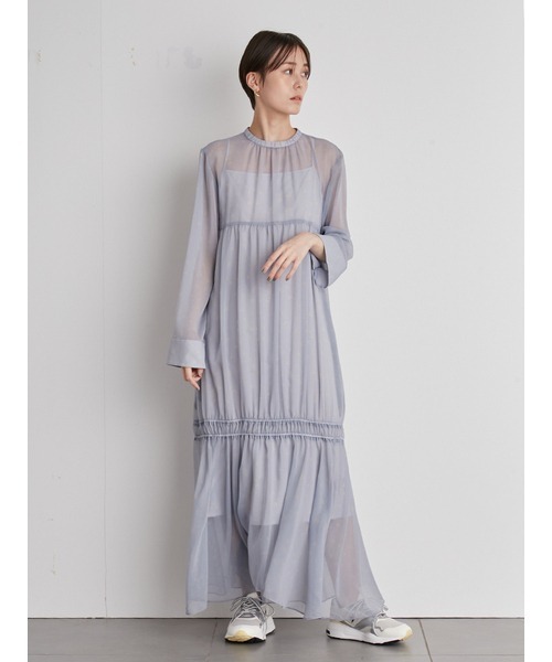 emmi(エミ)の「【emmi atelier】プリントティアードワンピース(ワンピース・レディース・ライトブルー/ネイビー/イエロー・0/1)」の2枚目の写真