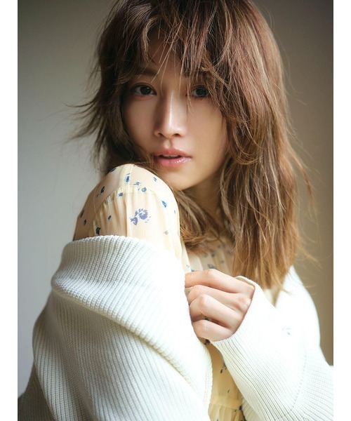 emmi(エミ)の「【emmi atelier】プリントティアードワンピース(ワンピース・レディース・ライトブルー/ネイビー/イエロー・0/1)」の9枚目の写真