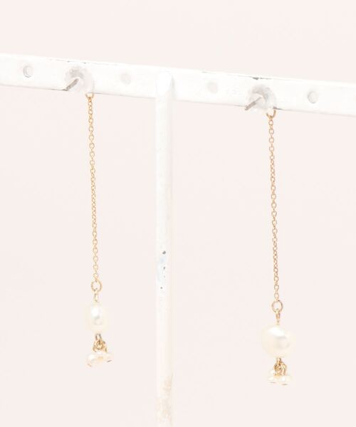 CARETTE（カレット）の「spume B ピアス（ニッケルフリー）（ピアス（両耳用）・レディース・ゴールド・FREE）」の4枚目の写真