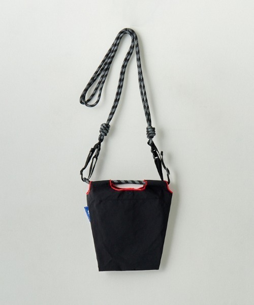 Ball&Chain（ボールアンドチェーン）の「[BALL&CHAIN/ボールアンドチェーン] MULGA TORA 刺繍デザインナイロンバッグ スモールサイズ（ショルダーバッグ・レディース・ブラック・S）」の11枚目の写真