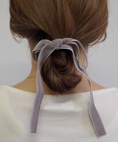 VATSURICA（バツリカ）の「〈VATSURICA〉ベロア リボン ヘアゴム1（ヘアゴム・レディース・ブラック/ベージュ/ブラウン/グレー/グリーン・FREE）」の18枚目の写真