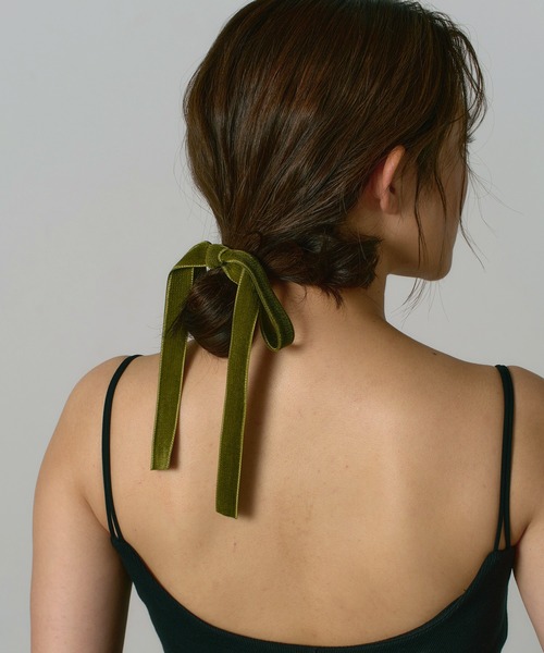 VATSURICA（バツリカ）の「〈VATSURICA〉ベロア リボン ヘアゴム1（ヘアゴム・レディース・ブラック/ベージュ/ブラウン/グレー/グリーン・FREE）」の13枚目の写真