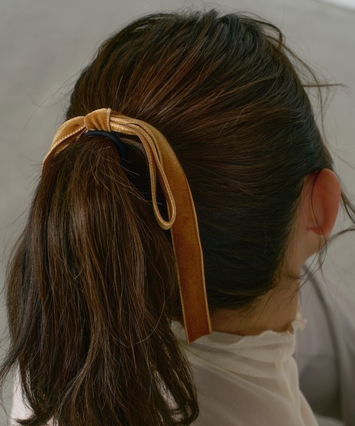 VATSURICA（バツリカ）の「〈VATSURICA〉ベロア リボン ヘアゴム1（ヘアゴム・レディース・ブラック/ベージュ/ブラウン/グレー/グリーン・FREE）」の22枚目の写真