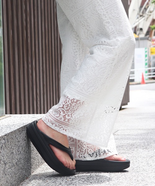 EVOL（イーボル）の「【EVOL】軽量厚底ソフトトングリカバリーサンダル IU5152（サンダル・レディース・ブラック/ベージュ・S/M/L）」の17枚目の写真