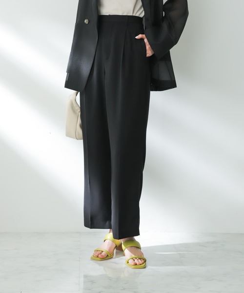 SENSE OF PLACE by URBAN RESEARCH(センスオブプレイスバイアーバンリサーチ)の「センタープレスストレートパンツ(その他パンツ・レディース・イエロー系その他/ブラウン系その他/ブラック・SMALL/MEDIUM)」の19枚目の写真