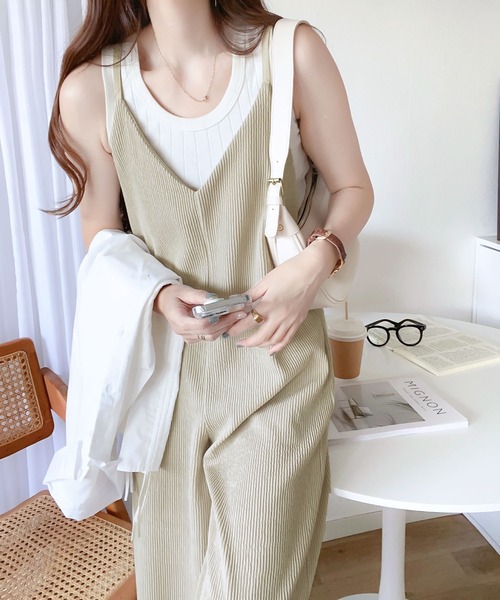 classicalelf(クラシカルエルフ)の「ゆったり×お洒落。2wayキャミサロペット(サロペット/オーバーオール・レディース・ブラック/モカ/ベージュ・LARGE/MEDIUM/SMALL/X-LARGE)」の13枚目の写真
