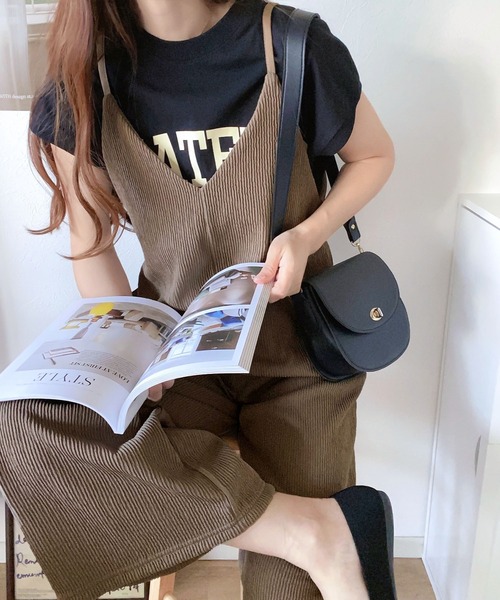 classicalelf(クラシカルエルフ)の「ゆったり×お洒落。2wayキャミサロペット(サロペット/オーバーオール・レディース・ブラック/モカ/ベージュ・LARGE/MEDIUM/SMALL/X-LARGE)」の5枚目の写真