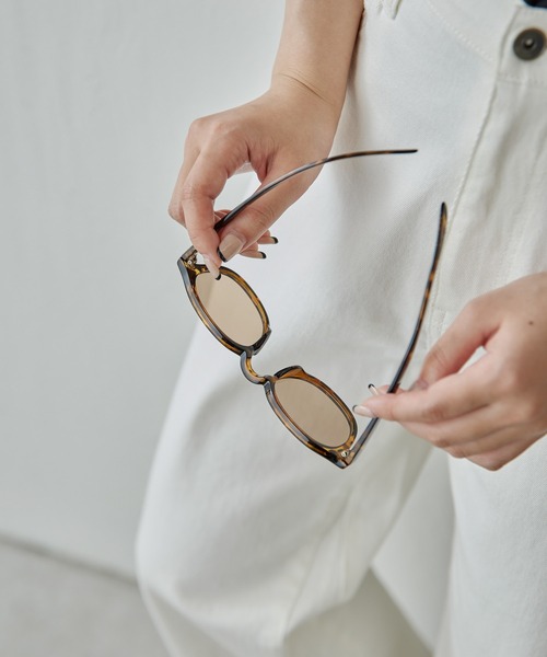 PAPILLONNER（パピヨネ）の「UVサングラス（サングラス・レディース・ブラック/ブラウン・FREE）」の5枚目の写真