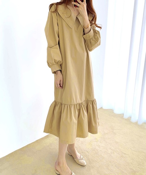Dewlily(デューリリー)の「長袖フレアワンピース(ワンピース・レディース・ベージュ/ブラック・M/L/XL)」の5枚目の写真