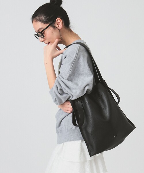 Beau're(ヴュレ)の「BEAURE × Ray BEAMS / 別注 2WAY バッグ(トートバッグ・レディース・ブラック/グリーン/クリーム/シルバー/ワイン/ダークブラウン・ONE SIZE)」の13枚目の写真