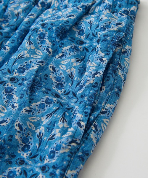 CUBE SUGAR（キューブシュガー）の「綿レーヨンボイル総柄プリントギャザーパンツ（その他パンツ・レディース・レッド/ブルー/オリーブ/カーキ・M）」の22枚目の写真