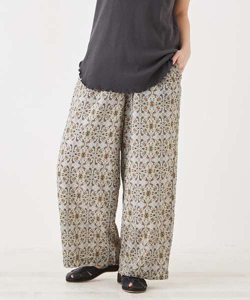 CUBE SUGAR（キューブシュガー）の「綿レーヨンボイル総柄プリントギャザーパンツ（その他パンツ・レディース・レッド/ブルー/オリーブ/カーキ・M）」の11枚目の写真