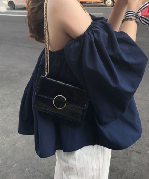 deux amour（ドゥーザムール）の「オフショルダーフレアトップス（その他トップス・レディース・ネイビー/ブラック/ブラウン・FREE）」の4枚目の写真