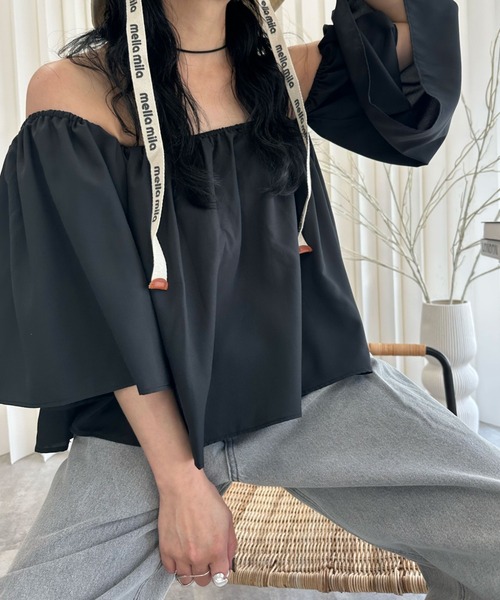 deux amour（ドゥーザムール）の「オフショルダーフレアトップス（その他トップス・レディース・ネイビー/ブラック/ブラウン・FREE）」の8枚目の写真