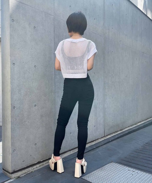 ENVYM（アンビー）の「ノースリメッシュニット（ニット/セーター・レディース・ホワイト/ブラック/ベージュ/レッド・FREE）」の14枚目の写真