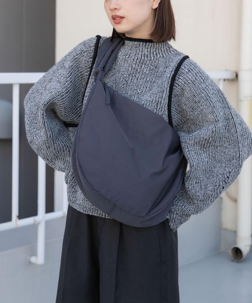 SENSE OF PLACE by URBAN RESEARCH(センスオブプレイスバイアーバンリサーチ)の「ナイロンジップショルダーバッグ(ショルダーバッグ・レディース・ブラック/アイボリー/チャコールグレー/グレー系その他・ONE)」の18枚目の写真