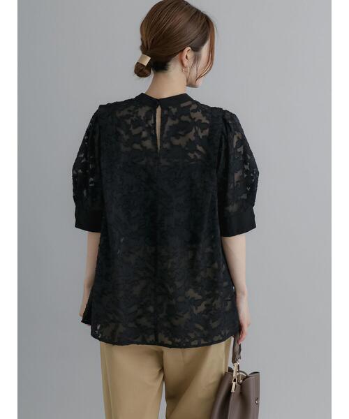 Te chichi（テチチ）の「シアージャカードブラウス（シャツ/ブラウス・レディース・ブルー/ライトベージュ/ブラック・F）」の10枚目の写真