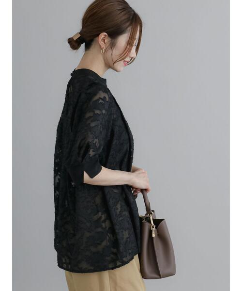 Te chichi（テチチ）の「シアージャカードブラウス（シャツ/ブラウス・レディース・ブルー/ライトベージュ/ブラック・F）」の11枚目の写真