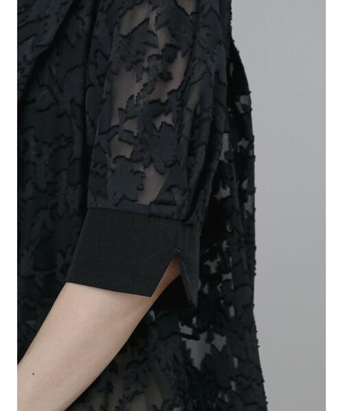 Te chichi（テチチ）の「シアージャカードブラウス（シャツ/ブラウス・レディース・ブルー/ライトベージュ/ブラック・F）」の15枚目の写真