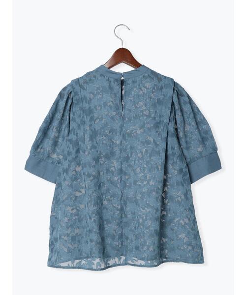 Te chichi（テチチ）の「シアージャカードブラウス（シャツ/ブラウス・レディース・ブルー/ライトベージュ/ブラック・F）」の19枚目の写真