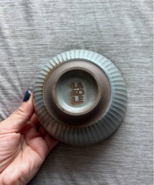 黒土とくさ茶碗 / 968303（食器）｜LAKOLE（ラコレ）のファッション