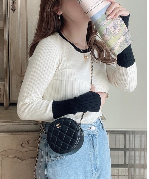 Ada.(エイダ)の「きれい目デザインでオフィスでも使える! バイカラーデザイン リブ ニット(ニット/セーター・レディース・オフホワイト/ブラック/カーキ/ベージュ・FREE)」の8枚目の写真