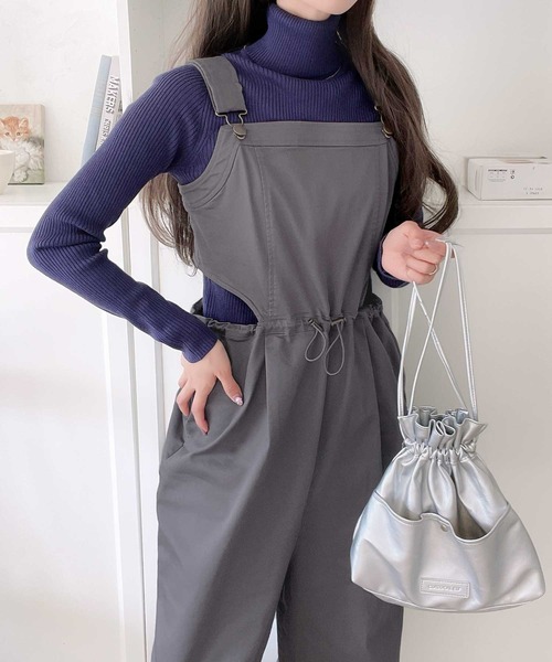 classicalelf(クラシカルエルフ)の「1枚でこなれスタイル。カットアウト綿ツイルサロペット(サロペット/オーバーオール・レディース・ブラック/チャコールグレー/アイボリー・SMALL/MEDIUM/LARGE/X-LARGE)」の18枚目の写真
