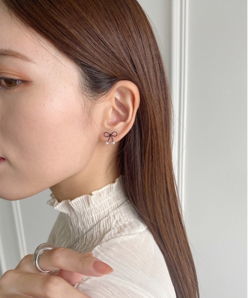 thank U more（サンキューモア）の「小ぶり リボンモチーフピアス（ピアス（両耳用）・レディース・C/A/B・FREE）」の7枚目の写真