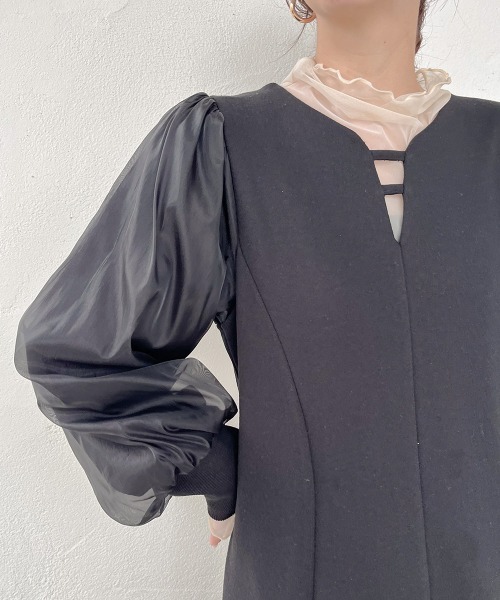 Bab(バブ)の「【低身長向けサイズあり】フレアーライン長袖オーガンジーワンピース(ワンピース・レディース・グレイッシュベージュ/ブラック/ベージュ・M/S)」の6枚目の写真