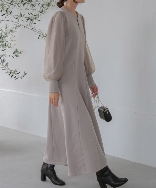 Bab(バブ)の「【低身長向けサイズあり】フレアーライン長袖オーガンジーワンピース(ワンピース・レディース・グレイッシュベージュ/ブラック/ベージュ・M/S)」の11枚目の写真