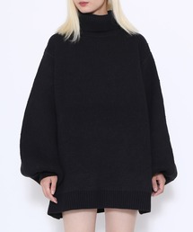 タートルネックオーバーニット