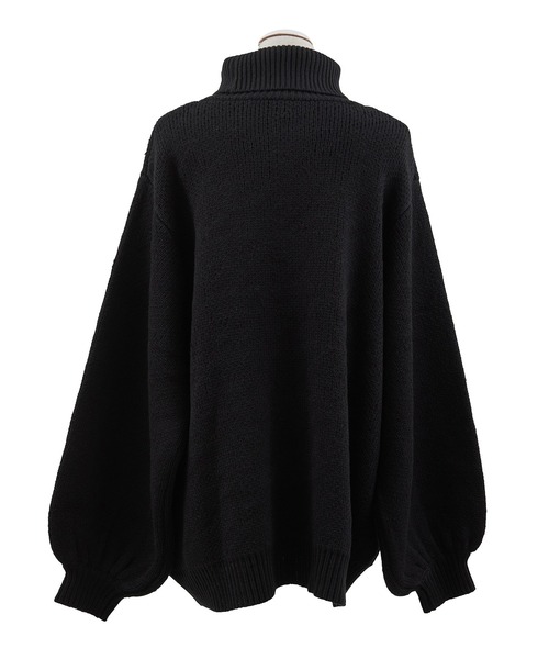 PUNYUS（プニュズ）の「タートルネックオーバーニット（ニット/セーター・レディース・グレー/ブラック/ピンク/グリーン/オフホワイト・4/3）」の21枚目の写真