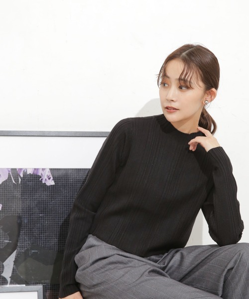 NANO universe(ナノユニバース)の「ランダムリブクロップドニットトップス(ニット/セーター・レディース・イエロー/ベージュ/ブラック・FREE)」の3枚目の写真