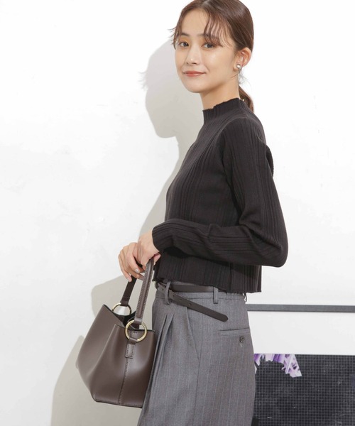 NANO universe(ナノユニバース)の「ランダムリブクロップドニットトップス(ニット/セーター・レディース・イエロー/ベージュ/ブラック・FREE)」の6枚目の写真