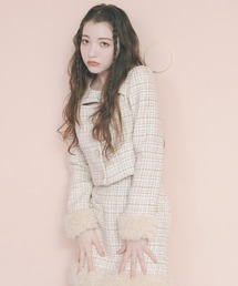 デコルテみせファー付きツィードジャケット