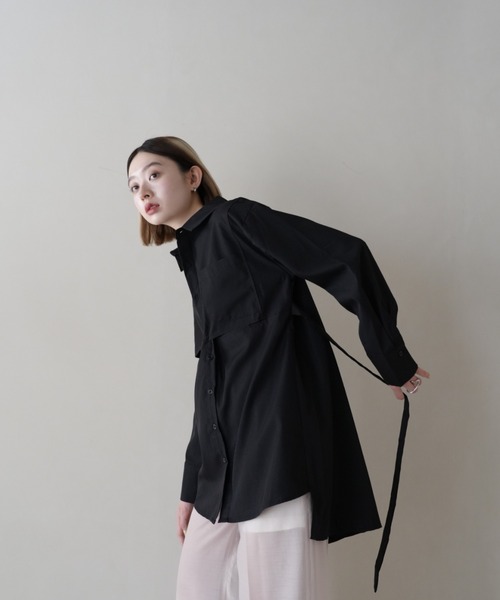 Uenui(ウニュイ)の「【ZOZO限定】センター スリット デザインシャツ(シャツ/ブラウス・レディース・ブラック/ホワイト・FREE)」の7枚目の写真