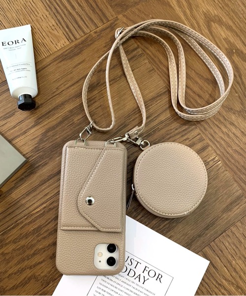 lit.Cy（リットシー）の「マルチウェイコインケース付きスマホショルダーストラップ　iPhoneケース（スマホケース/カバー・レディース・ブラック/オフホワイト/ベージュ・iPhone 15 Pro/iPhone 14 Pro/iPhone 13/iPhone 13 Pro/iPhone 14/iPhone 15）」の3枚目の写真