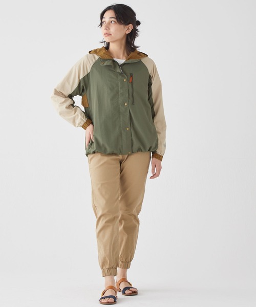 KRIFF MAYER Lady's Collection(クリフメイヤーレディースコレクション)の「クリーネスマウンテンパーカー(マウンテンパーカー・レディース・カラフル/ベージュ/チャコール/グリーン/その他5/オレンジ/ライトブラウン・LARGE/MEDIUM)」の14枚目の写真