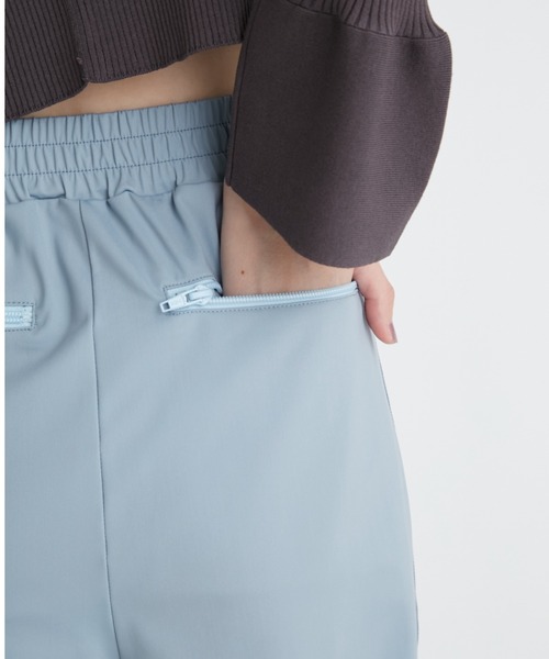 emmi（エミ）の「【emmi atelier】サイドライントラックパンツ（スウェットパンツ・レディース・ライトブルー/パープル・0/1）」の16枚目の写真